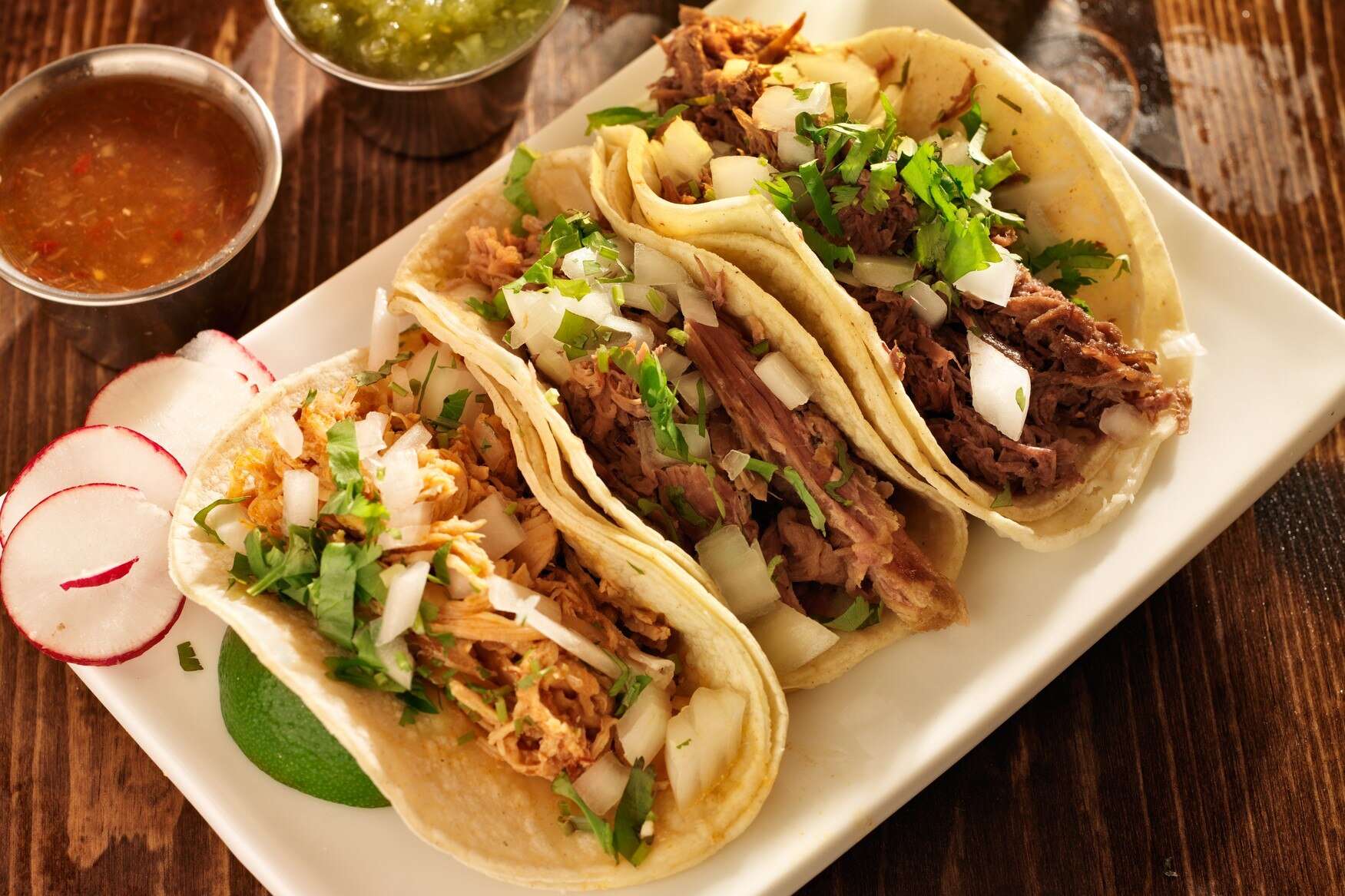 (1) TACO BEEF, CHICKEN OR PORK