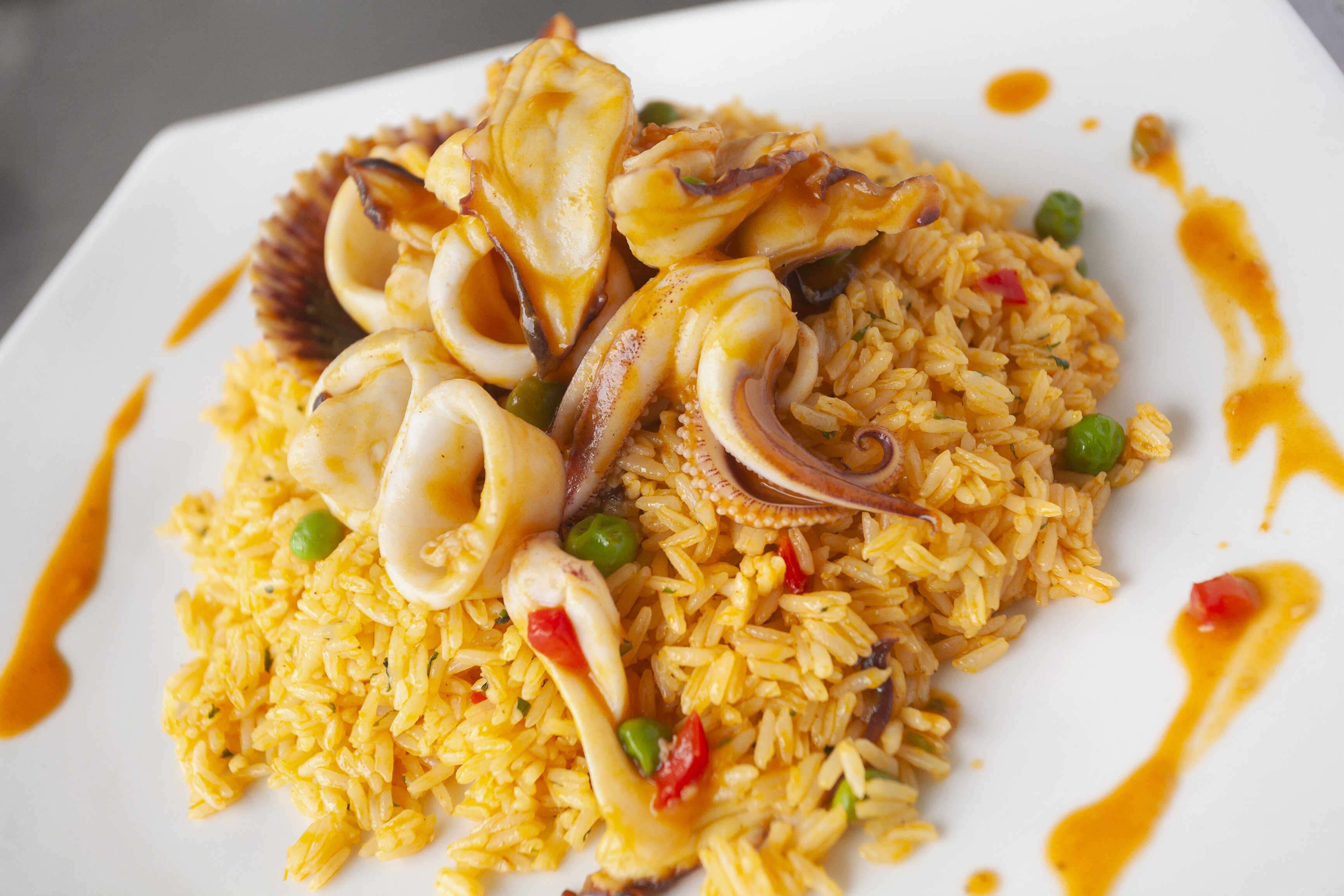 MARISCOS CON ARROZ