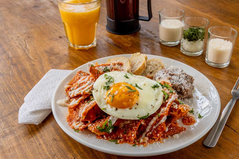 SEAFOOD CHILAQUILES