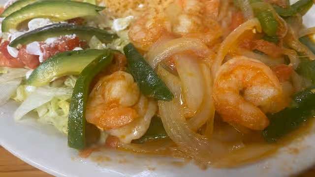 Camarones a la Mexicana